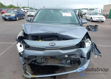 2020 Kia Rio S z USA, uszkodzony, nr VIN 3KPA24AD6LE273169